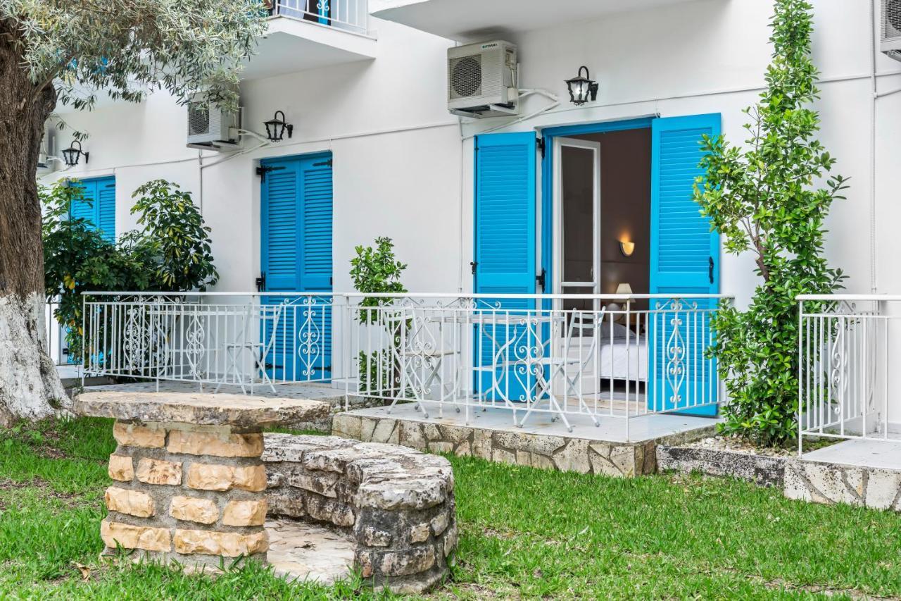 Oceanis Rooms Mikros Gialos Exterior foto